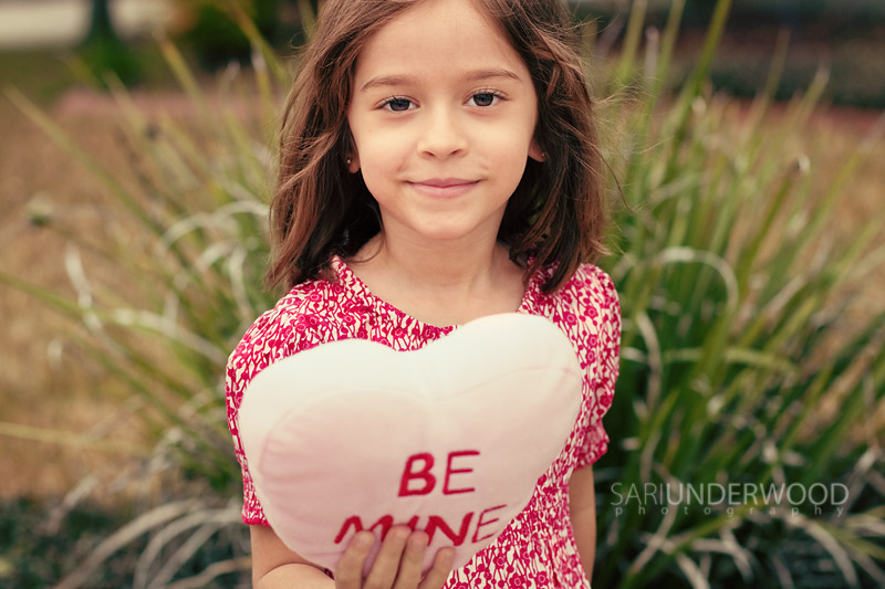 Hugs & Kisses | Orlando children’s photographer